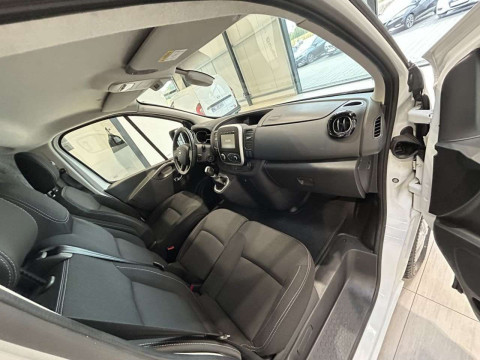 Ansicht 10 - Gebrauchtwagen Fahrzeug, Modell NV300 der Marke Nissan von Verkäufer Autohaus Lohmann GmbH &Co.KG