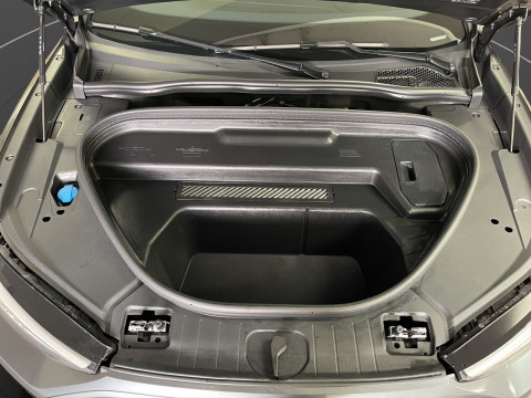 Audi - Q6 SUV e-tron