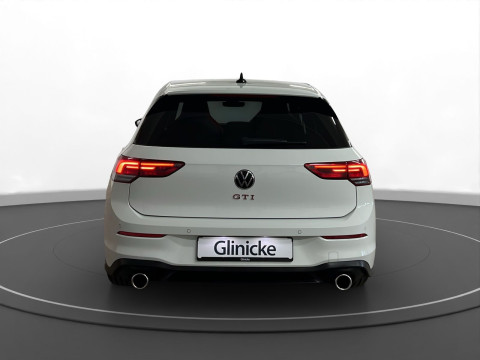 Volkswagen - Golf GTI