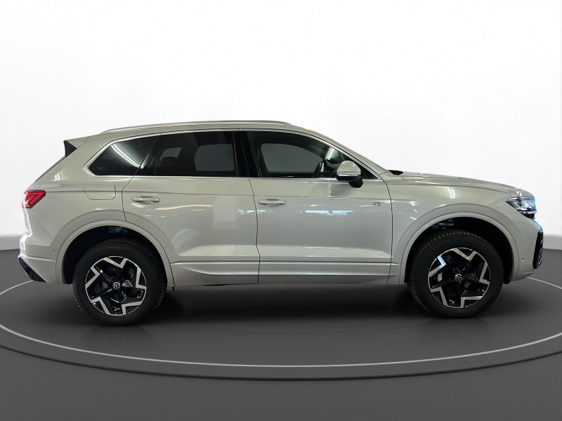Volkswagen - Touareg