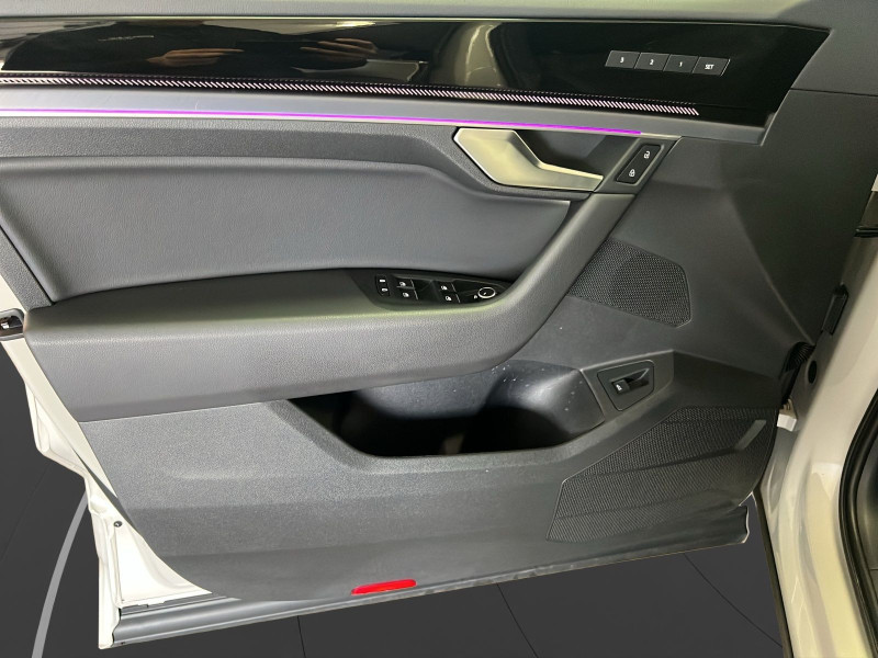 Volkswagen - Touareg