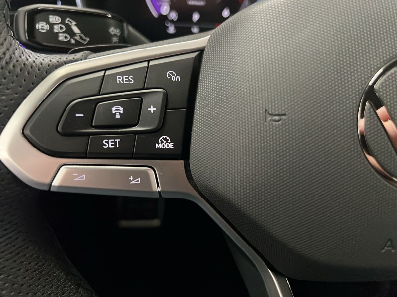 Volkswagen - Touareg