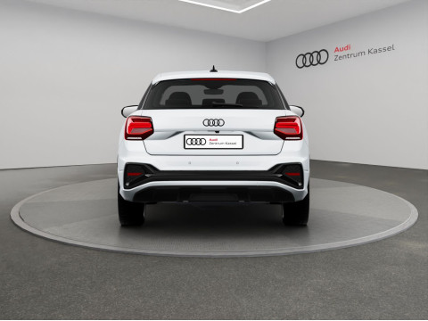 Audi - Q2