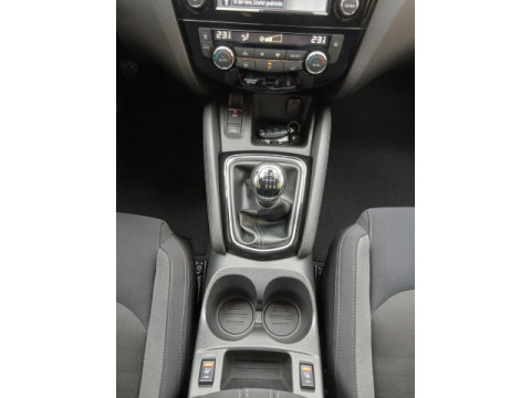 Ansicht 22 - Gebrauchtwagen Fahrzeug, Modell Qashqai der Marke Nissan von Verkäufer Auto Backes GmbH