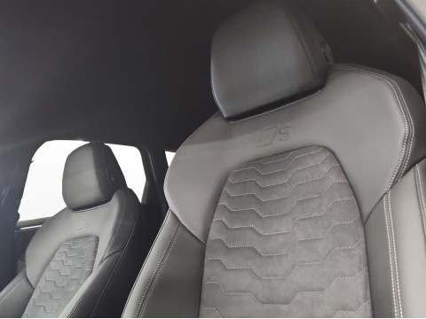 Audi - A6 Avant e-tron