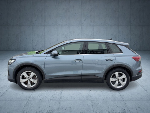 Audi Q4 e-tron - Q4 e-tron AHK/Nav/sonos/LHZ/ACC/Kam/Assist/Klima-Paket