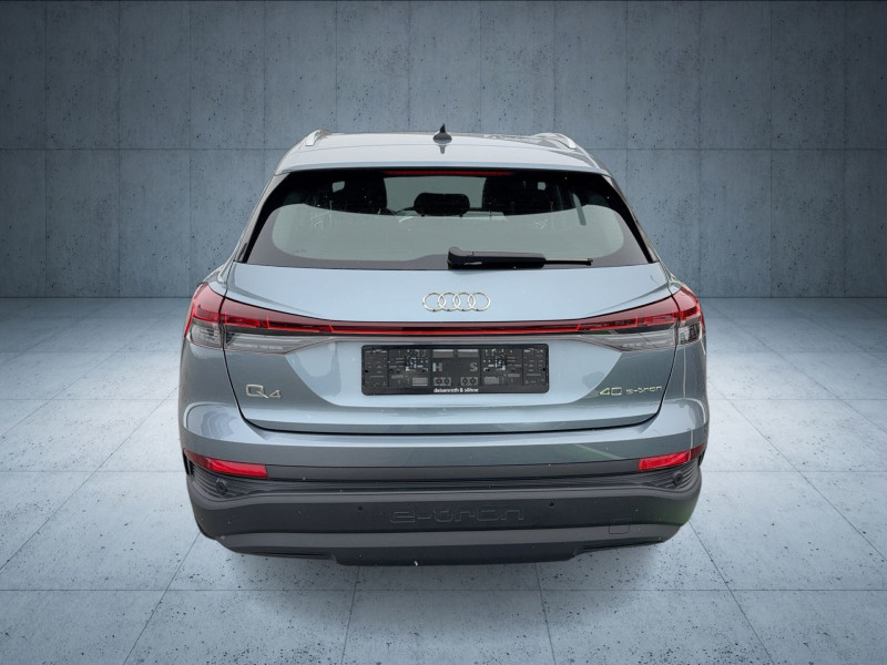 Audi - Q4 e-tron