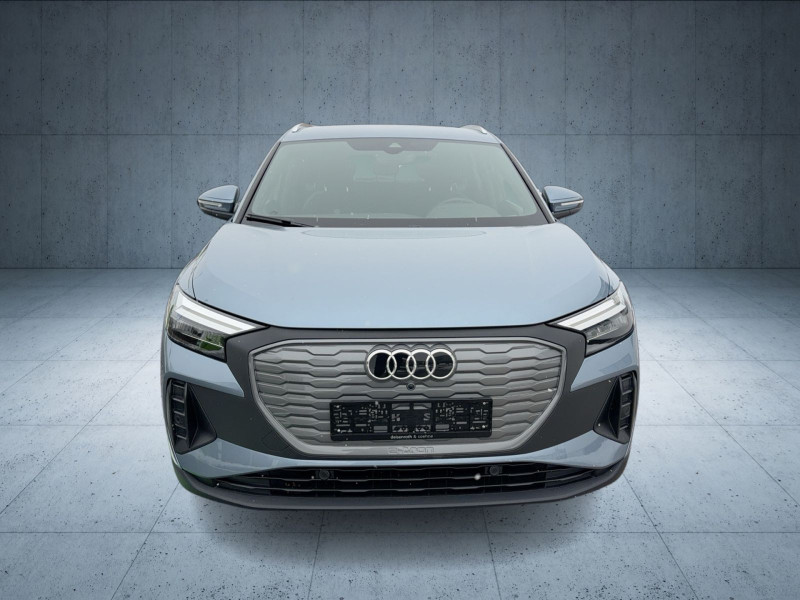 Audi - Q4 e-tron