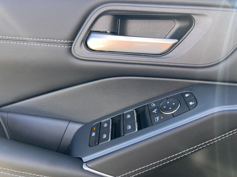 Ansicht 14 - Gebrauchtwagen Fahrzeug, Modell Qashqai der Marke Nissan von Verkäufer C. Thomsen GmbH