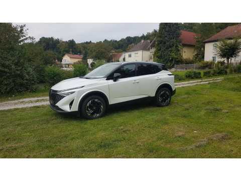 Ansicht 1 - Neuwagen Fahrzeug, Modell Qashqai der Marke Nissan von Verkäufer Autohaus Roland Stern - Zweigniederlassung der Autohaus MKM Huber GmbH