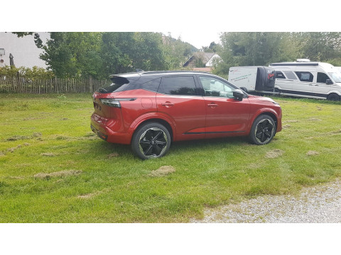 Ansicht 3 - Neuwagen Fahrzeug, Modell Qashqai der Marke Nissan von Verkäufer Autohaus Roland Stern - Zweigniederlassung der Autohaus MKM Huber GmbH