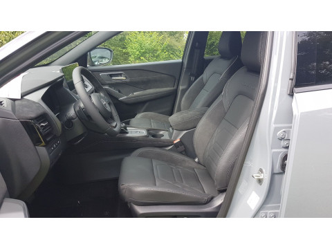 Ansicht 5 - Neuwagen Fahrzeug, Modell Qashqai der Marke Nissan von Verkäufer Autohaus Roland Stern - Zweigniederlassung der Autohaus MKM Huber GmbH