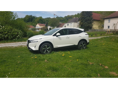 Ansicht 2 - Gebrauchtwagen Fahrzeug, Modell Qashqai der Marke Nissan von Verkäufer Autohaus Roland Stern - Zweigniederlassung der Autohaus MKM Huber GmbH