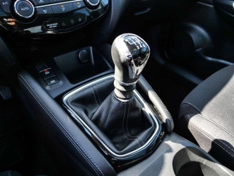 Ansicht 17 - Gebrauchtwagen Fahrzeug, Modell Qashqai der Marke Nissan von Verkäufer Moll Automobile GmbH & Co. KG