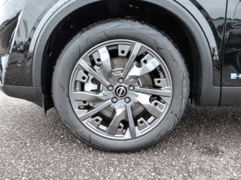 Ansicht 3 - Gebrauchtwagen Fahrzeug, Modell Qashqai der Marke Nissan von Verkäufer Moll Automobile GmbH & Co. KG