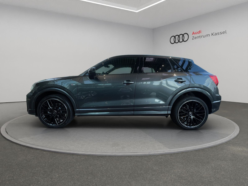Audi - Q2