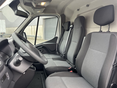 Ansicht 13 - Gebrauchtwagen Fahrzeug, Modell NV400 der Marke Nissan von Verkäufer Mattern GmbH