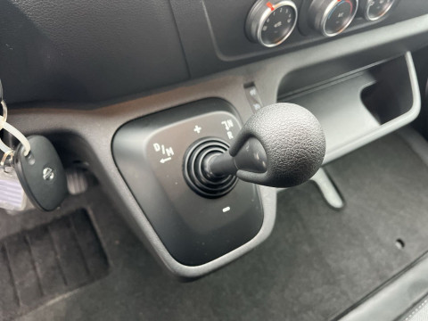 Ansicht 19 - Gebrauchtwagen Fahrzeug, Modell NV400 der Marke Nissan von Verkäufer Mattern GmbH