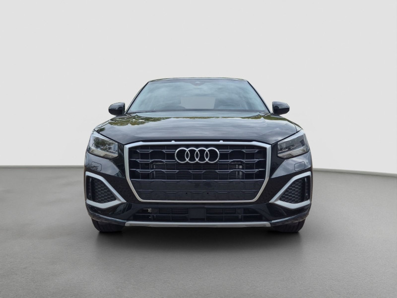Audi - Q2