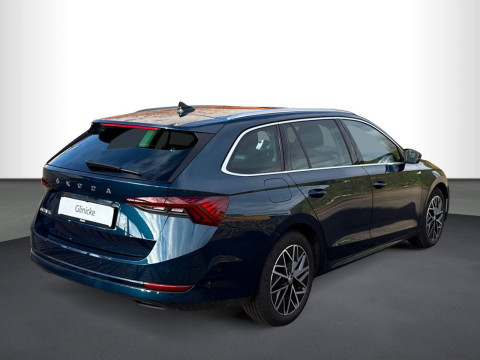 &Scaron;koda Octavia - Octavia Combi Style 2.0 TDI DSG, NAVI, LEDER, AHK