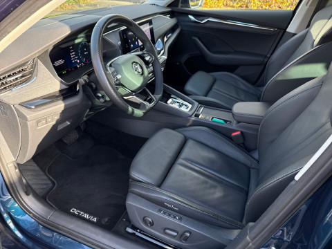 &Scaron;koda - Octavia