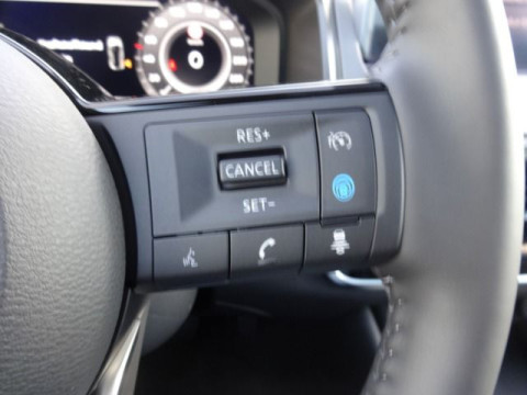 Ansicht 42 - Gebrauchtwagen Fahrzeug, Modell Qashqai der Marke Nissan von Verkäufer Autohaus Lanfranco GmbH