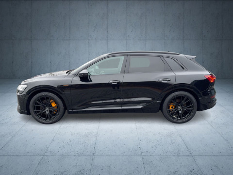 Audi e-tron - e-tron S line 50 qu Black/AHK/Kam/Nav/Luft/21"