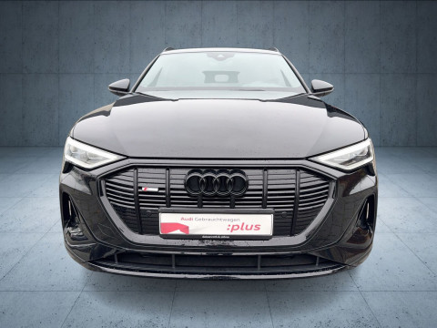 Audi - e-tron