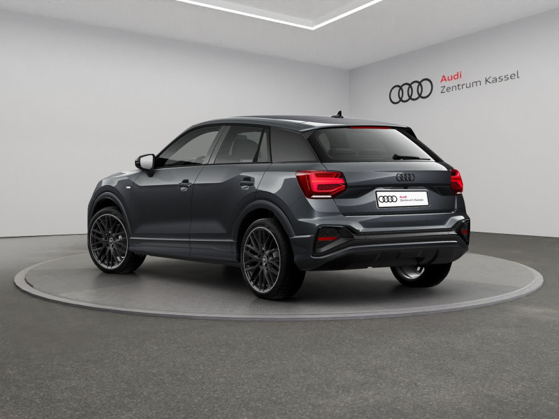 Audi - Q2