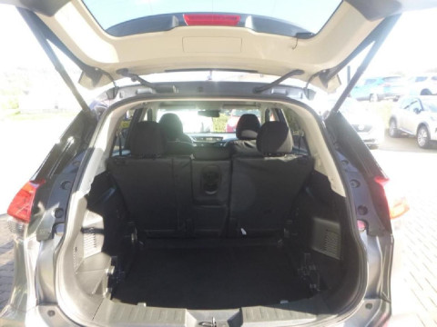 Ansicht 5 - Gebrauchtwagen Fahrzeug, Modell X-Trail der Marke Nissan von Verkäufer Hans-Jörg Lofi GmbH & Co KG