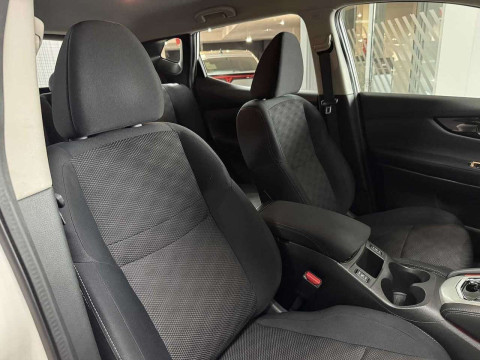 Ansicht 14 - Gebrauchtwagen Fahrzeug, Modell Qashqai der Marke Nissan von Verkäufer Auto Emotion GmbH & Co. KG