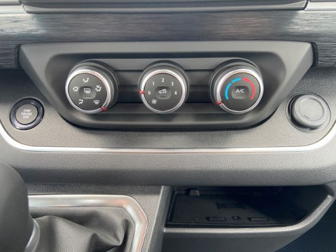 Ansicht 11 - Gebrauchtwagen Fahrzeug, Modell Primastar der Marke Nissan von Verkäufer Autohaus Schäfer GmbH