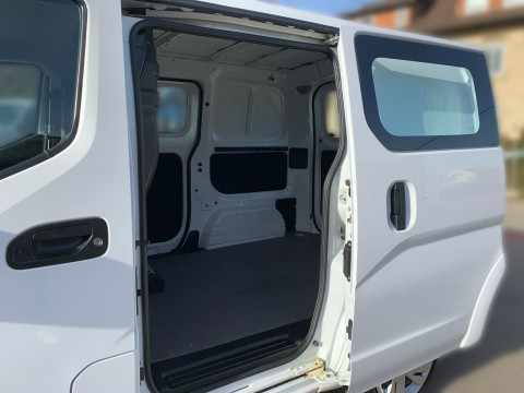 Ansicht 11 - Gebrauchtwagen Fahrzeug, Modell e-NV200 der Marke Nissan von Verkäufer Autohaus Rabus GmbH