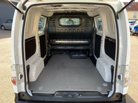 Ansicht 16 - Gebrauchtwagen Fahrzeug, Modell e-NV200 der Marke Nissan von Verkäufer Autohaus Rabus GmbH