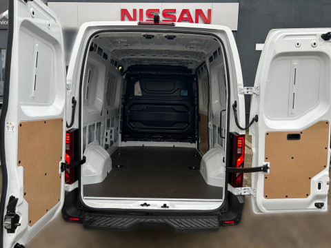 Ansicht 11 - Neuwagen Fahrzeug, Modell Interstar der Marke Nissan von Verkäufer Auto-Center Grimmen GmbH & Co. Fzg.handel KG