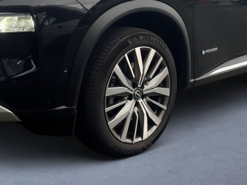 Ansicht 6 - Gebrauchtwagen Fahrzeug, Modell X-Trail der Marke Nissan von Verkäufer Automobile J. Heddier GmbH