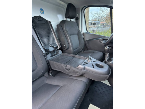 Ansicht 11 - Gebrauchtwagen Fahrzeug, Modell NV300 der Marke Nissan von Verkäufer K&S Oder/Spree Autohandels.mbH