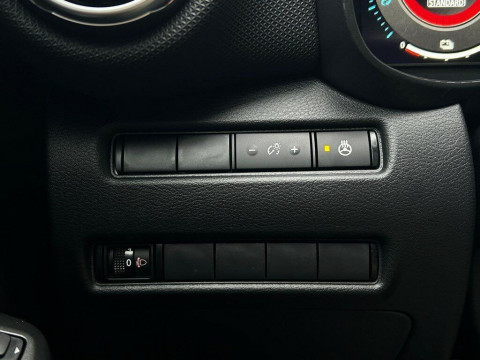 Ansicht 14 - Gebrauchtwagen Fahrzeug, Modell Juke der Marke Nissan von Verkäufer HIRO Automarkt GmbH