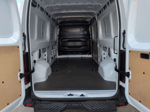 Ansicht 7 - Neuwagen Fahrzeug, Modell Interstar der Marke Nissan von Verkäufer Auto Lutz GmbH