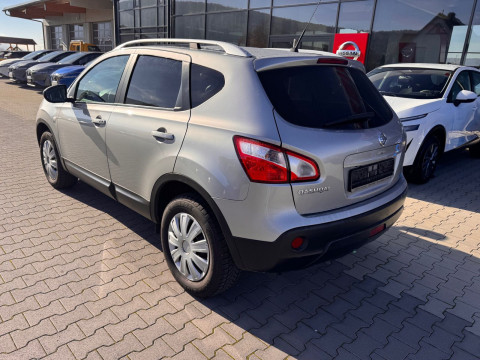 Ansicht 4 - Gebrauchtwagen Fahrzeug, Modell Qashqai der Marke Nissan von Verkäufer Autohaus Karl Hilpert GmbH