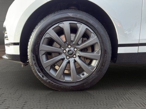 Land Rover - Range Rover Velar