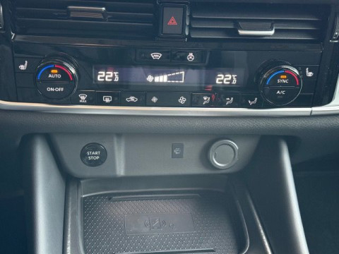 Ansicht 14 - Neuwagen Fahrzeug, Modell Qashqai der Marke Nissan von Verkäufer Auto-Vertrieb Müller GmbH