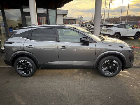 Ansicht 3 - Neuwagen Fahrzeug, Modell Qashqai der Marke Nissan von Verkäufer Auto-Vertrieb Müller GmbH