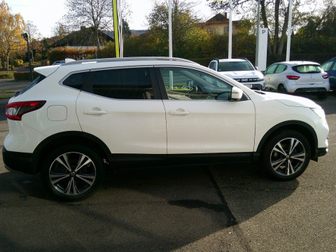 Ansicht 7 - Gebrauchtwagen Fahrzeug, Modell Qashqai der Marke Nissan von Verkäufer Autohaus Helmut Weinmann GmbH & Co. KG