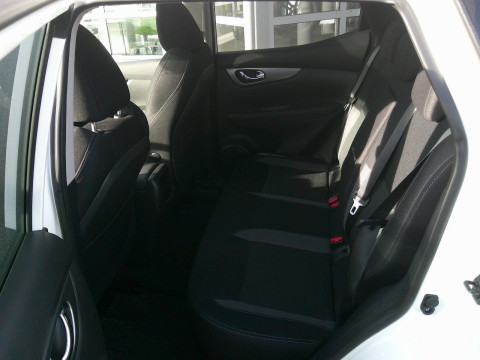 Ansicht 12 - Gebrauchtwagen Fahrzeug, Modell Qashqai der Marke Nissan von Verkäufer Autohaus Helmut Weinmann GmbH & Co. KG