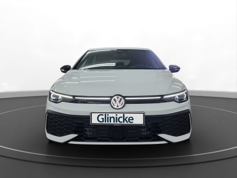 Volkswagen - Golf GTI