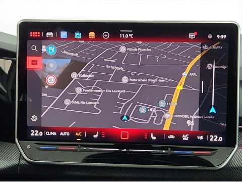 Volkswagen - Golf GTI