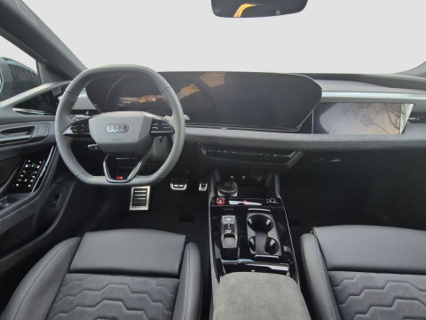 Audi - A6 Avant e-tron