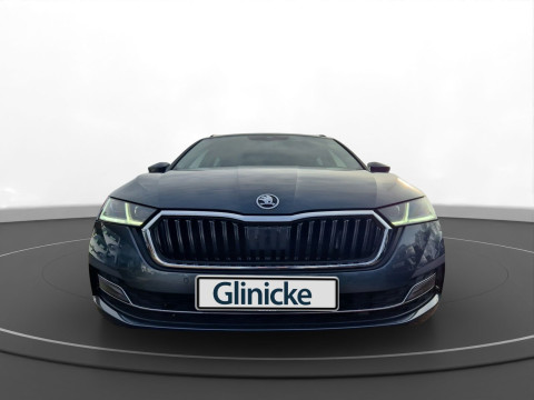 &Scaron;koda - Octavia