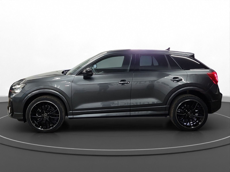 Audi - Q2